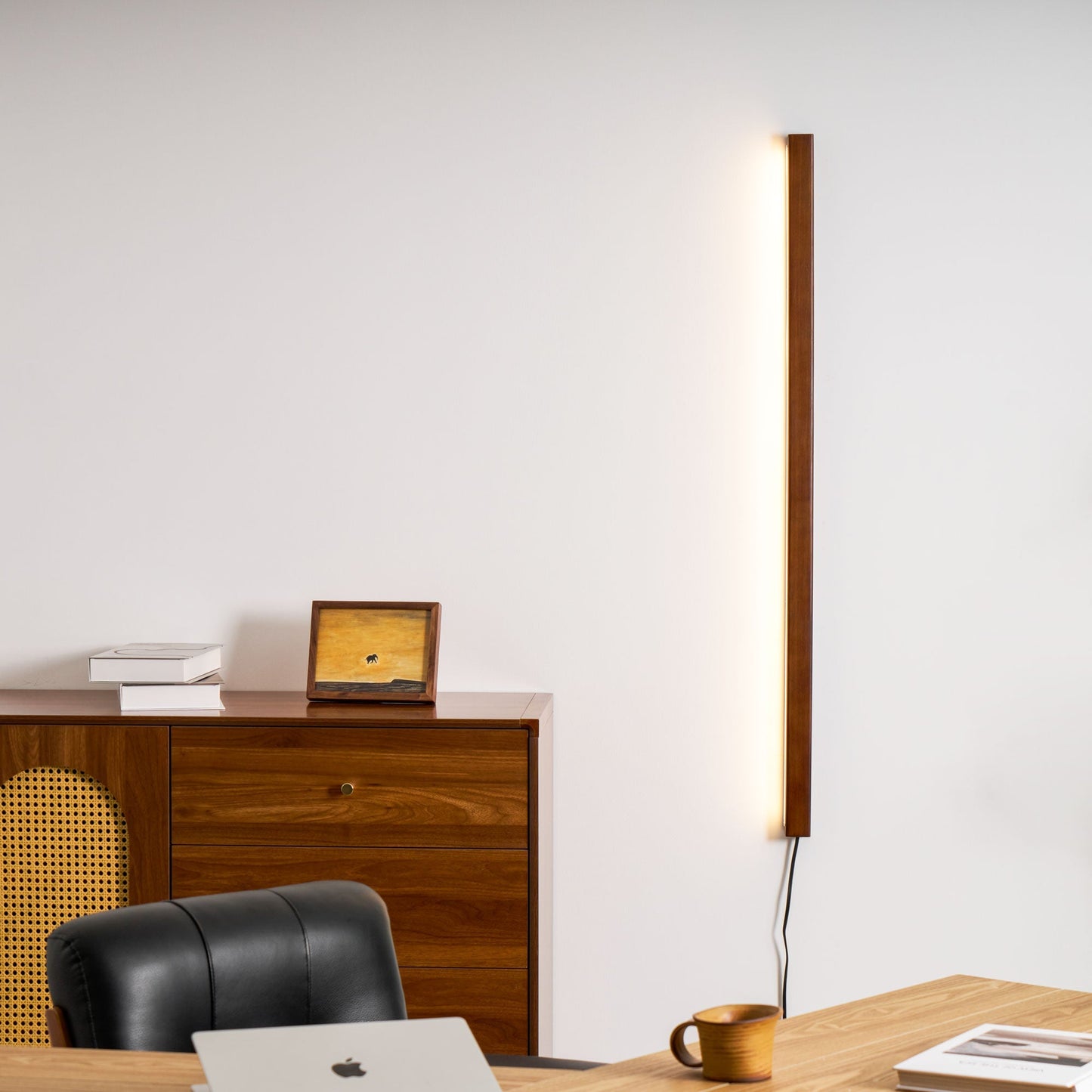 Ronde Houten Wandlamp met LED — Scandinavisch Design met Dimfunctie — Verkrijgbaar in Drie Maten