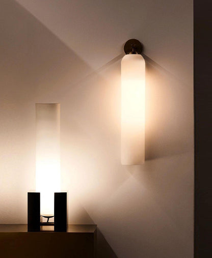 Glazen wandlamp met cilindervorm – elegante wandverlichting voor binnen
