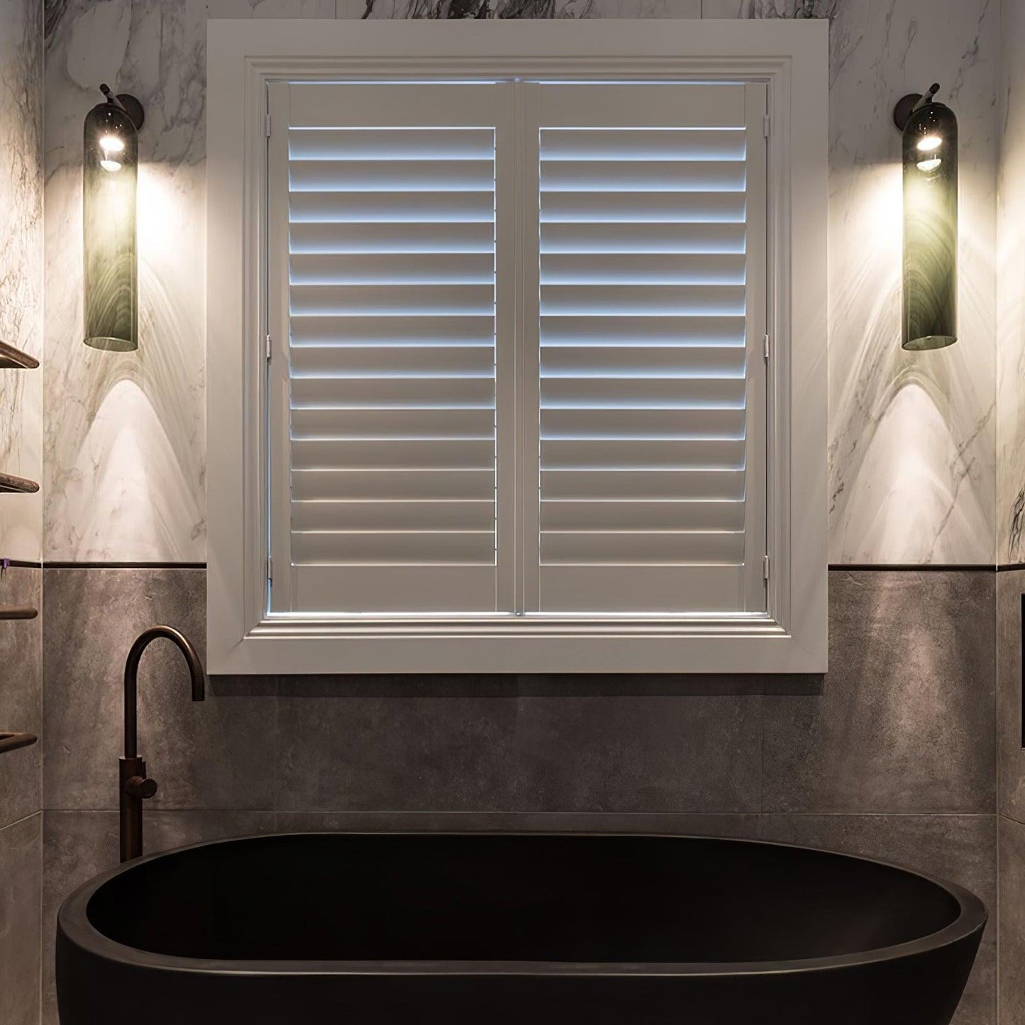 Glazen wandlamp met cilindervorm – elegante wandverlichting voor binnen