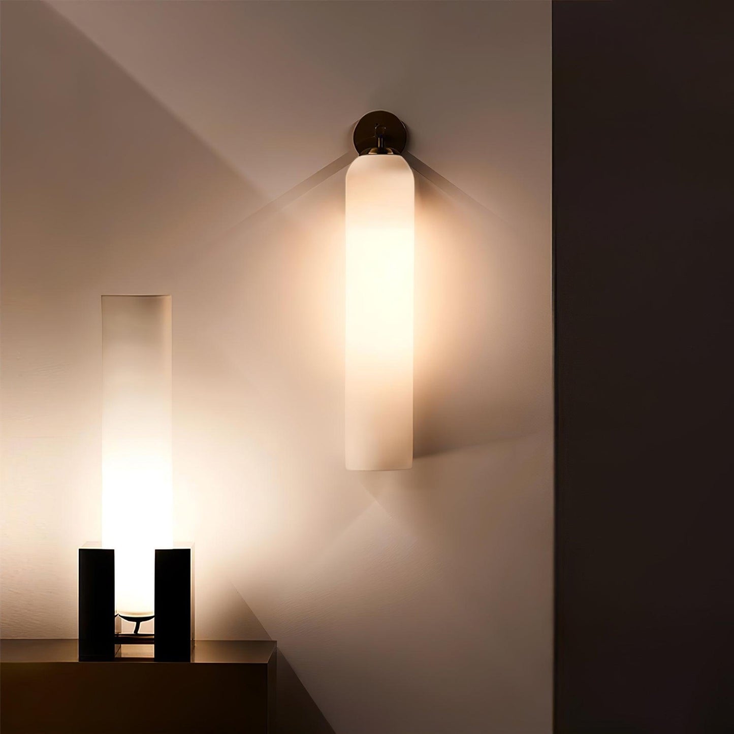 Glazen wandlamp met cilindervorm – elegante wandverlichting voor binnen