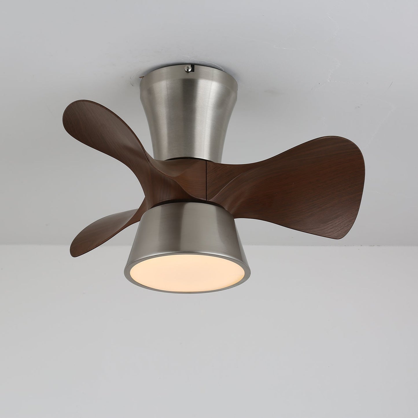 Moderne Plafondventilator met Verlichting en Houten Bladen – 3 Snelheden & Afstandsbediening 55cm