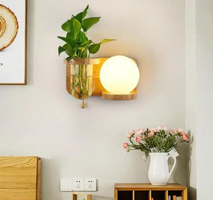 Wandlamp met Plantenbak – Hout & LED
