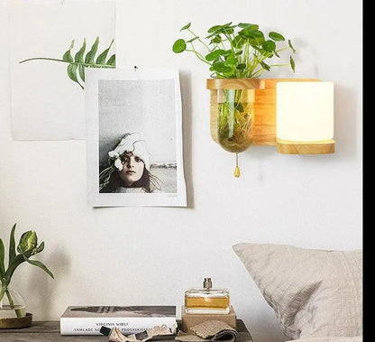 Wandlamp met Plantenbak – Hout & LED