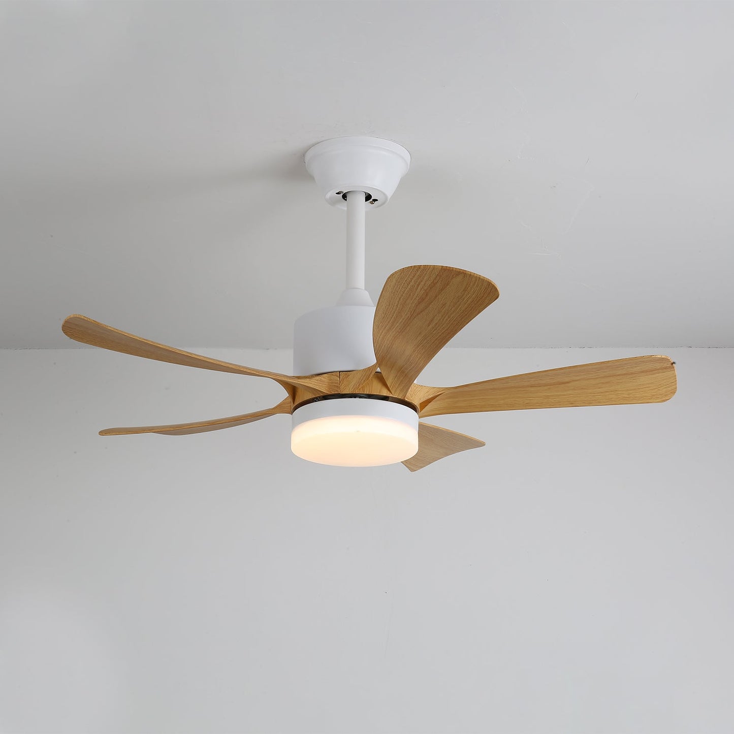 Moderne plafondventilator met geïntegreerde LED-verlichting in hout en metaal | Afstandsbediening 6-snelheden dimbaar voor woonkamer slaapkamer energiezuinig stil design 107cm 132cm