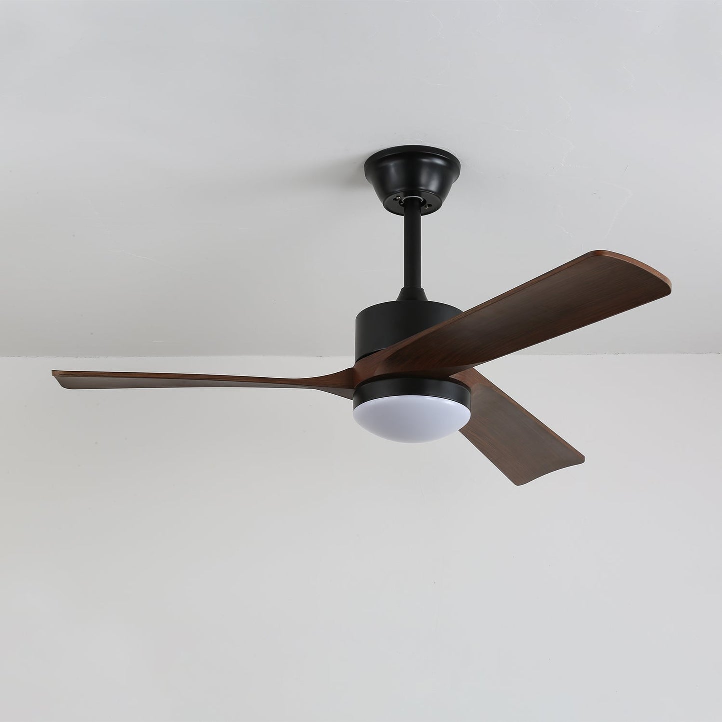 Moderne Plafondventilator met Verlichting – Ø132cm Designventilator in Hout & Metaal met LED-Lamp