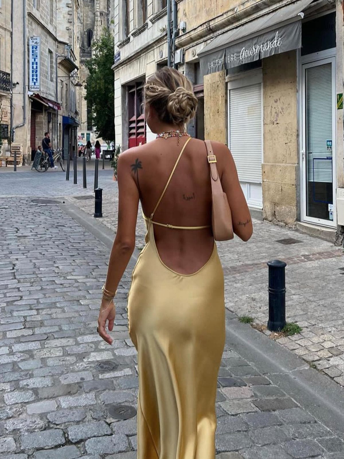 Korte Satijnen Feestjurk Elegante Bruiloftsjurk