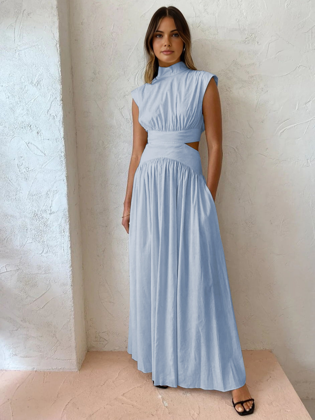 Maxi Jurk met Cut-out Detail en Plooi