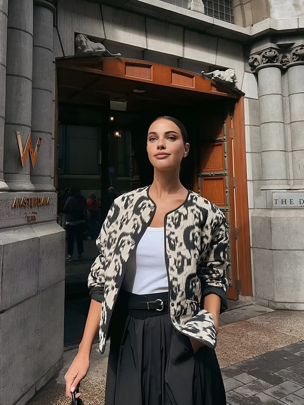 Jas voor Vrouw met Dierenprint Stoer en Stijlvol