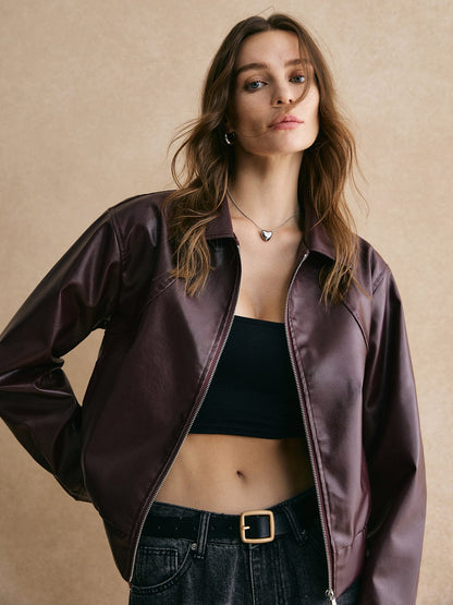 Korte Leren Jas voor Vrouw Modern en Elegant