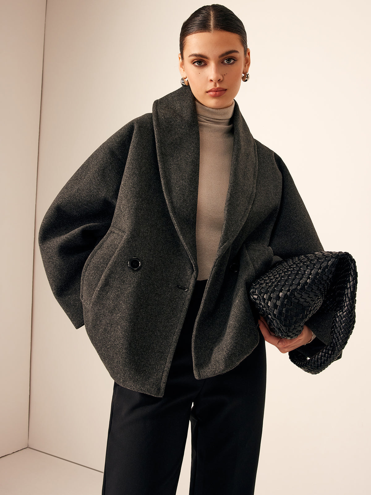 Korte Herfstjas met Zakken - Warme Tweed Jas voor Vrouw - StudioMarella