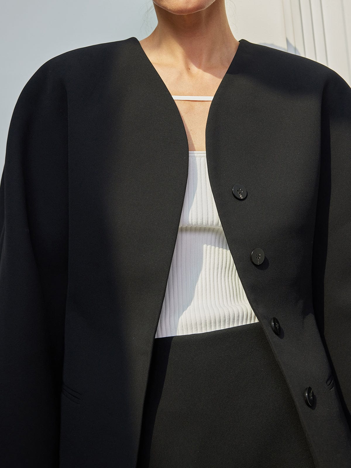 Elegante Knoopblazer voor Dames Minimalistisch Design