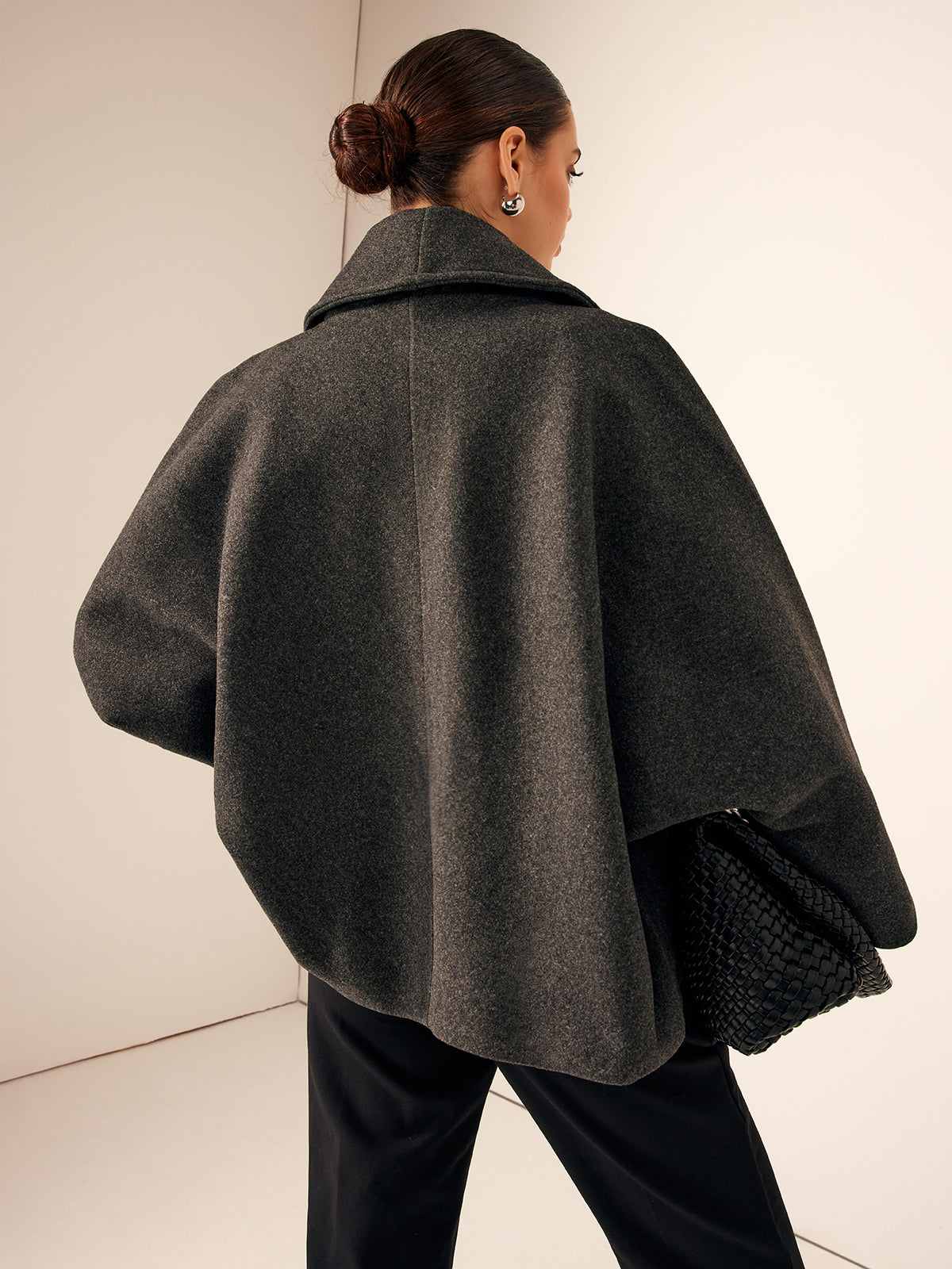 Korte Herfstjas met Zakken - Warme Tweed Jas voor Vrouw