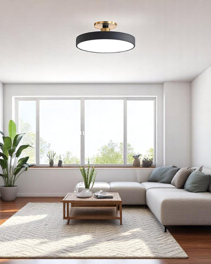 Moderne ronde plafondlamp met goud detail en acryl diffuser – minimalistische semi flush design verlichting voor woonkamer en slaapkamer
