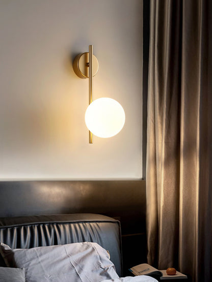 Design Wandlamp Goud Wit Glas Sfeerlicht Modern Interieur Woonaccessoires Stijlvolle Verlichting