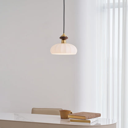 Glazen Hanglamp Bailey met Walnoten Houten Top | Retro Vintage Verlichting Koper Messing | Keukeneiland Eettafel Ontbijthoek | Eetkamer Hanglampen Glas | Skandinavisch Interieur