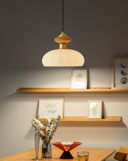 Glazen Hanglamp Bailey met Walnoten Houten Top | Retro Vintage Verlichting Koper Messing | Keukeneiland Eettafel Ontbijthoek | Eetkamer Hanglampen Glas | Skandinavisch Interieur