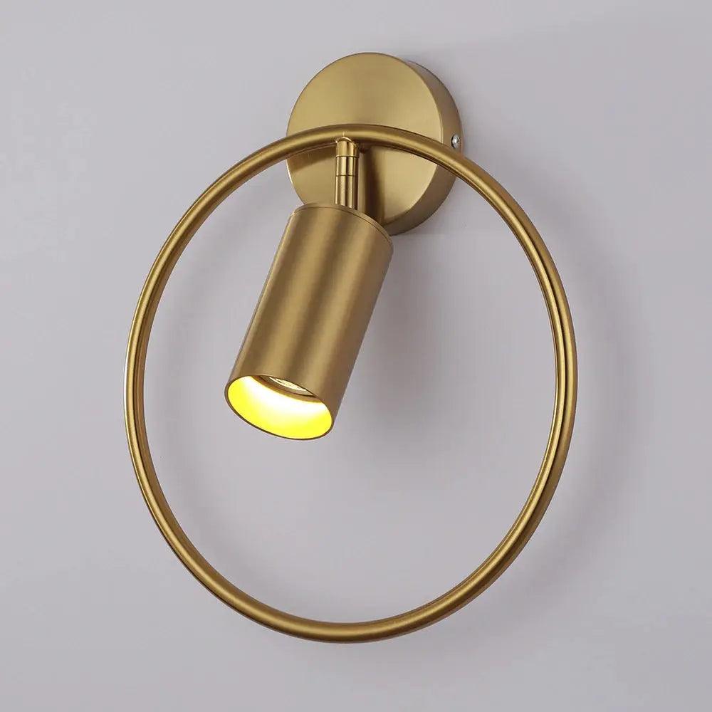 Moderne Wandlamp met Verstelbare Lampenkap – Zwart & Goud