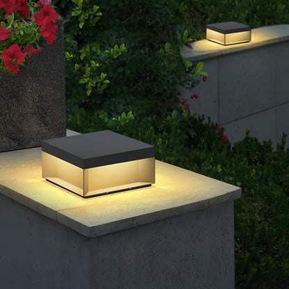 Buiten Tuinlamp Vierkant — Waterdicht IP65 Sokkel Verlichting Zwart Metaal & Matglas — 20×20×10 cm / 30×30×15 cm / 40×40×20 cm / 50×50×35 cm — Solarpaneel of Netaansluiting — 3000K/4000K/6000K — Oprit, Terras, Pad & Hek