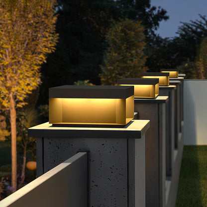 Buiten Tuinlamp Vierkant — Waterdicht IP65 Sokkel Verlichting Zwart Metaal & Matglas — 20×20×10 cm / 30×30×15 cm / 40×40×20 cm / 50×50×35 cm — Solarpaneel of Netaansluiting — 3000K/4000K/6000K — Oprit, Terras, Pad & Hek