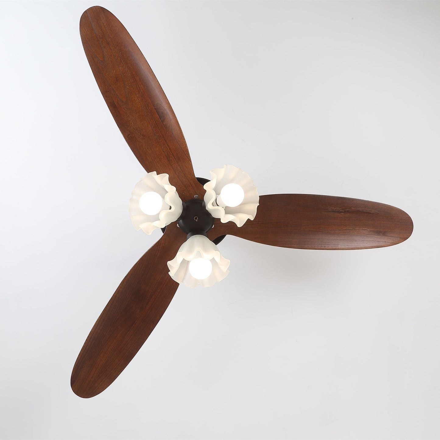 Plafondventilator met Verlichting – Scandinavische Ventilator met Lamp – Houten Bladen en LED-Verlichting