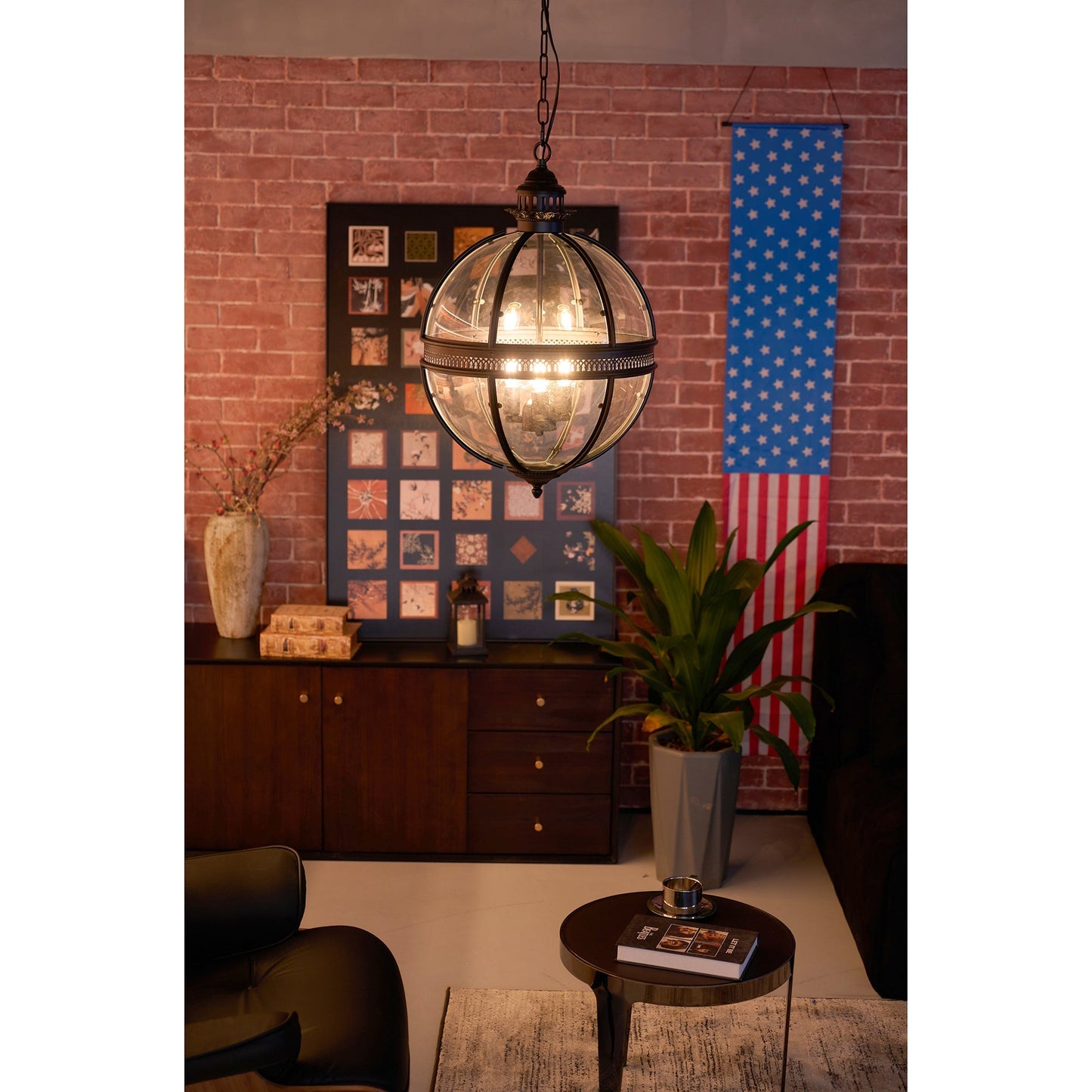 Barok Hanglamp met Glazen Kappen en Gouden Afwerking – Luxe Design Kroonluchter 3-Lichts