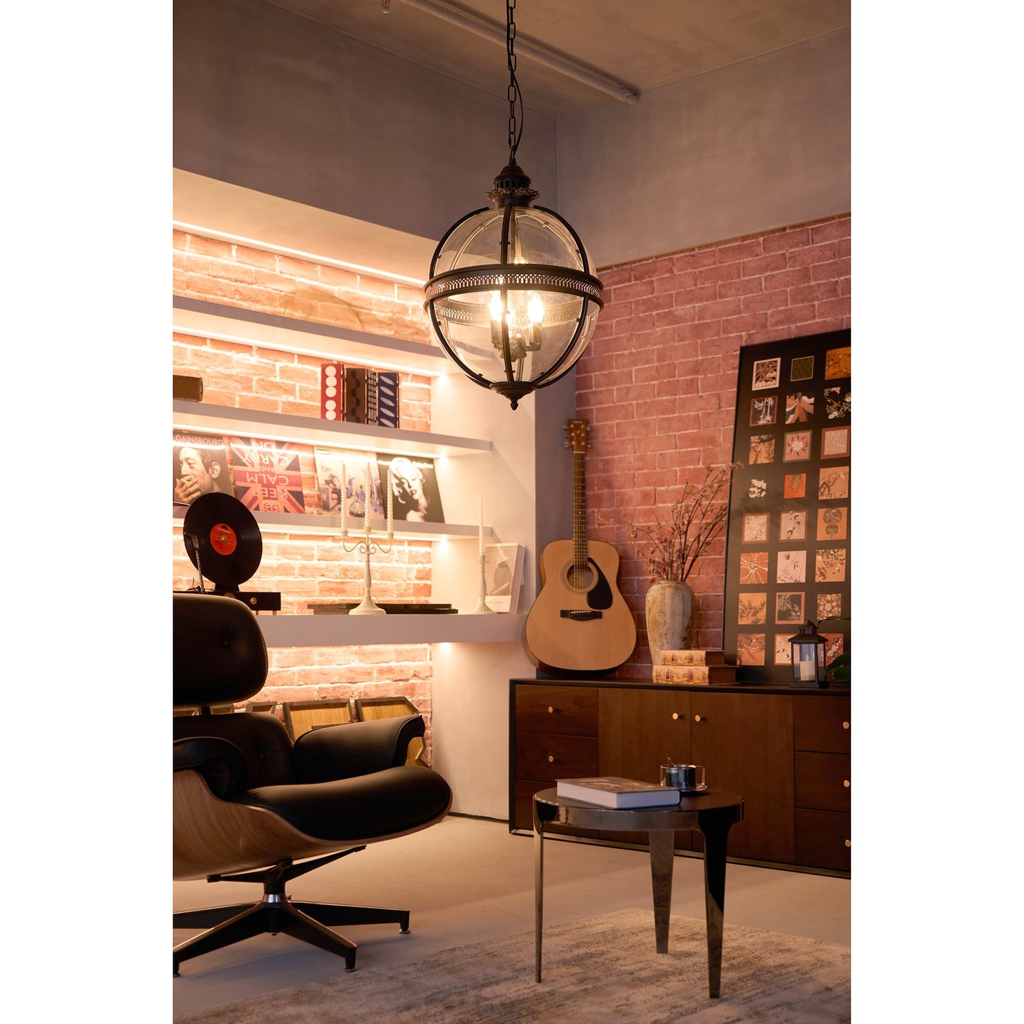 Barok Hanglamp met Glazen Kappen en Gouden Afwerking – Luxe Design Kroonluchter 3-Lichts