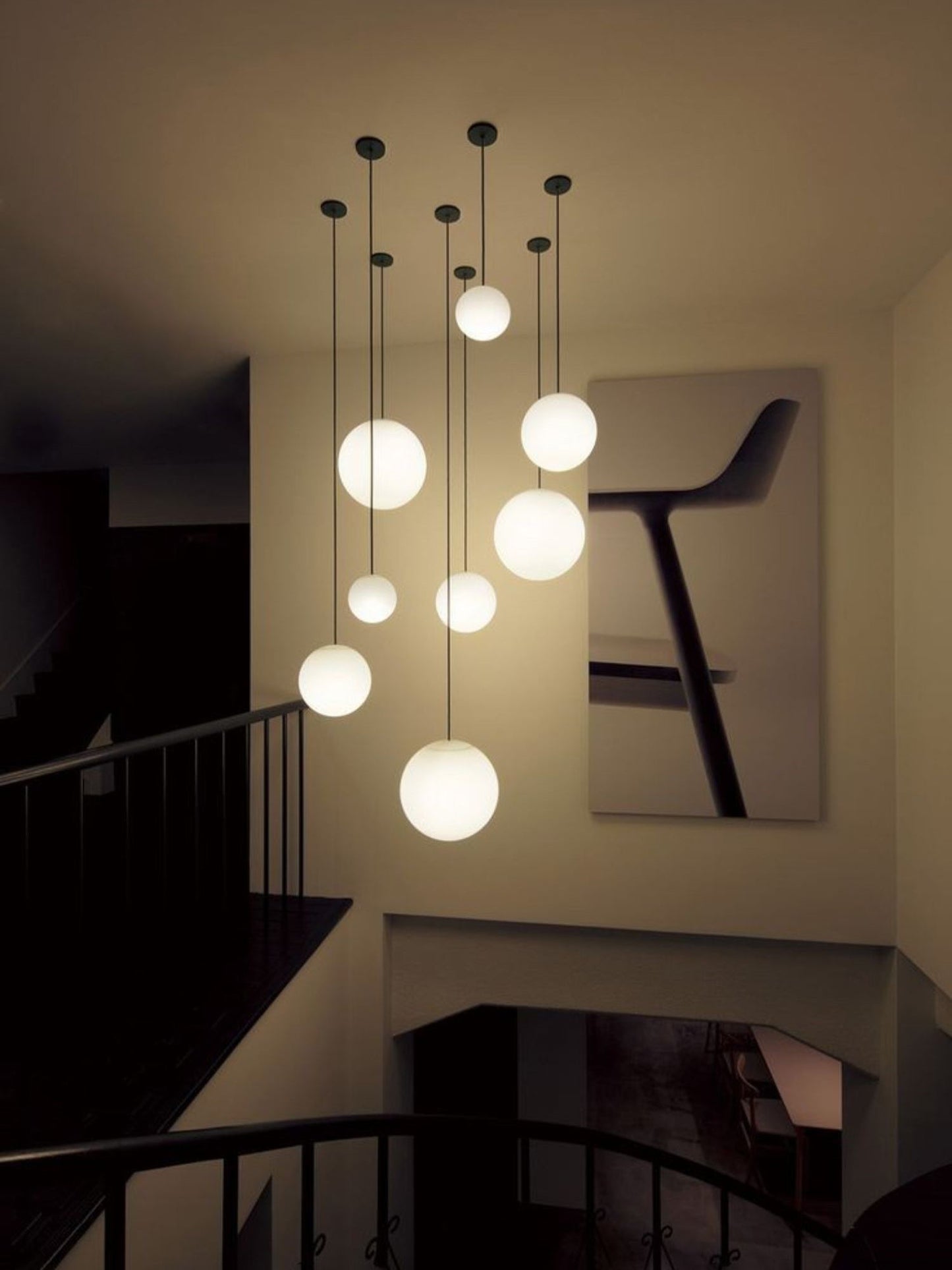 Architecturale Hanglamp met Opaal Glas — Messing of Zwart — Ø9-30cm — 100-200cm Hoogte