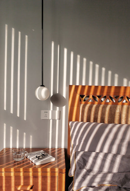 Architecturale Hanglamp met Opaal Glas — Messing of Zwart — Ø9-30cm — 100-200cm Hoogte