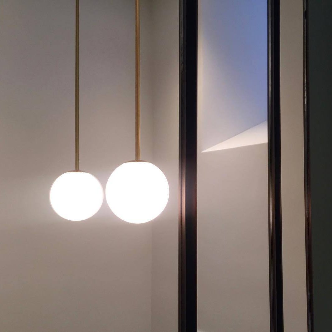 Hanglamp Messing Melkglas Plafond Minimalistisch Modern Scandinavisch Hal Eettafel Nachtkastje