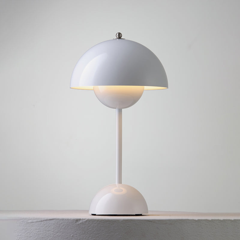 Draadloze Tafellamp met Geïntegreerde LED Accu — Dimbaar 3000K-6000K | Icoon Scandinavisch Design