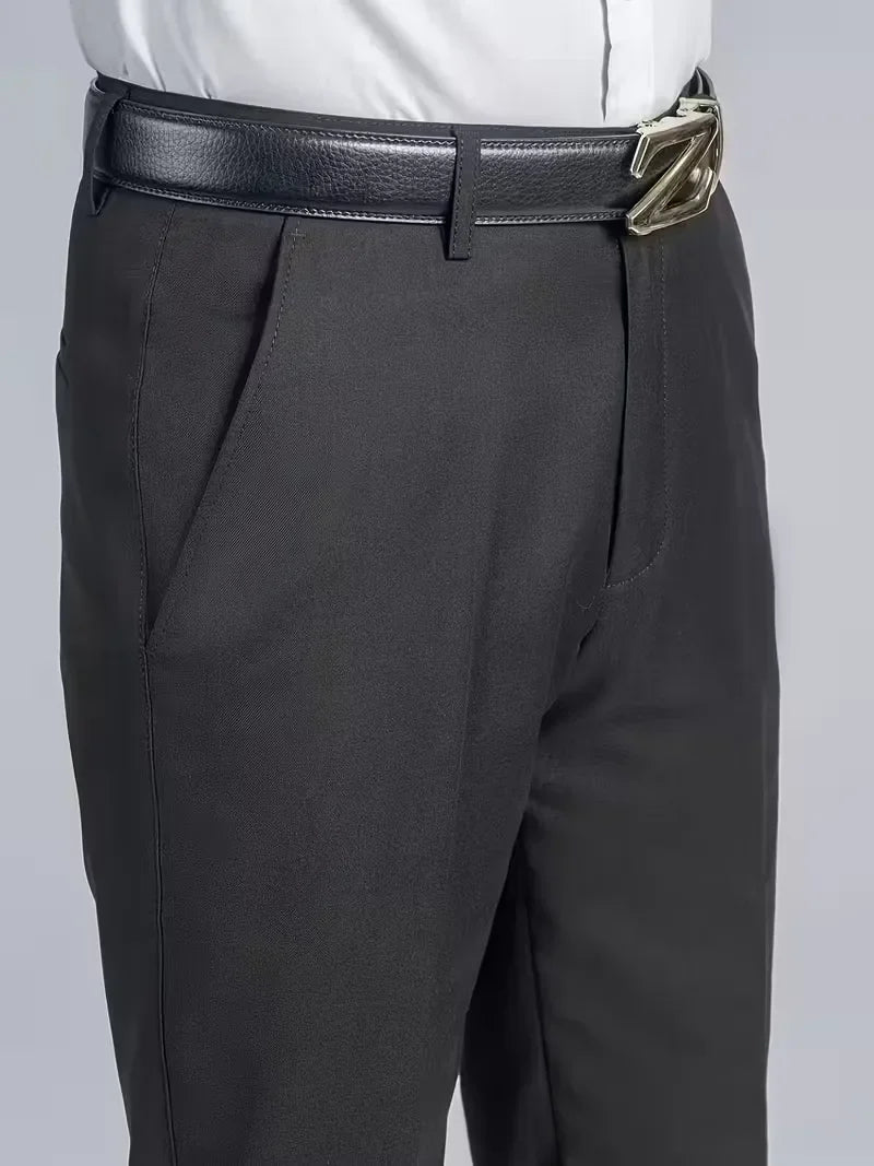 Broek met elastische tailleband en regular fit
