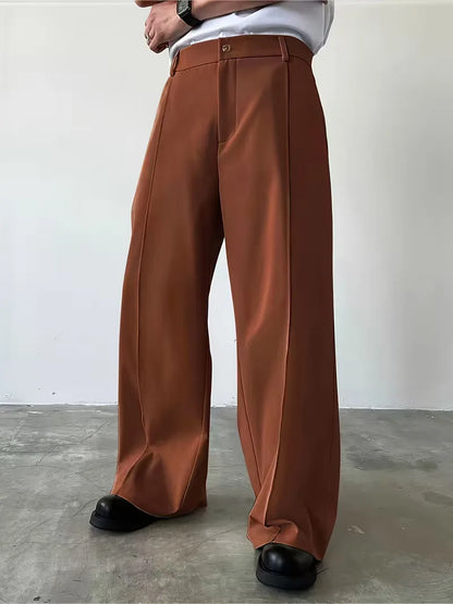 Broek met geplooid design en losse rechte pijp