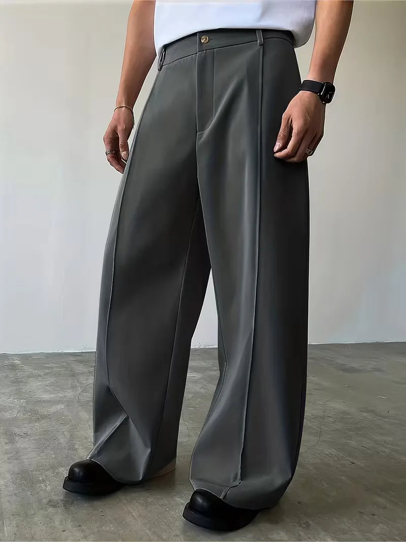 Broek met geplooid design en losse rechte pijp