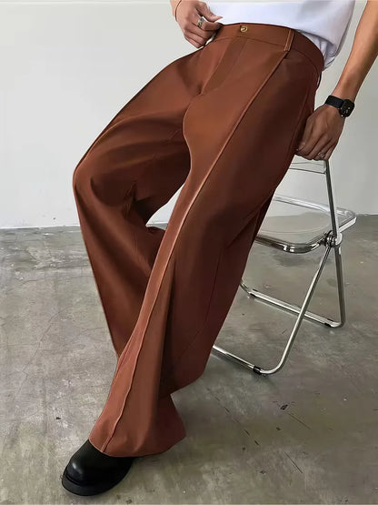 Broek met geplooid design en losse rechte pijp