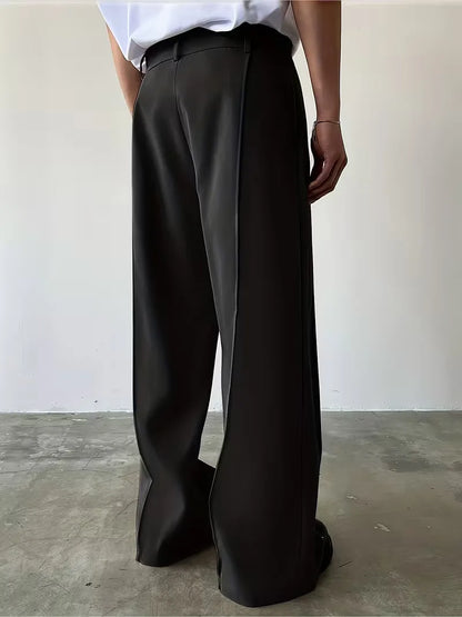 Broek met geplooid design en losse rechte pijp
