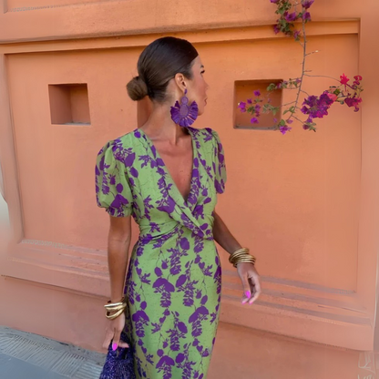 Dames midi-jurk met bloemenprint en aansluitende pasvorm