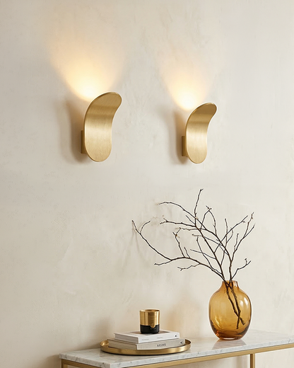 Gebogen Wandlamp Modern Minimalistisch Design Geborstelde Afwerking Diffuus Licht Decoratieve Wandverlichting voor Gang Slaapkamer Woonkamer