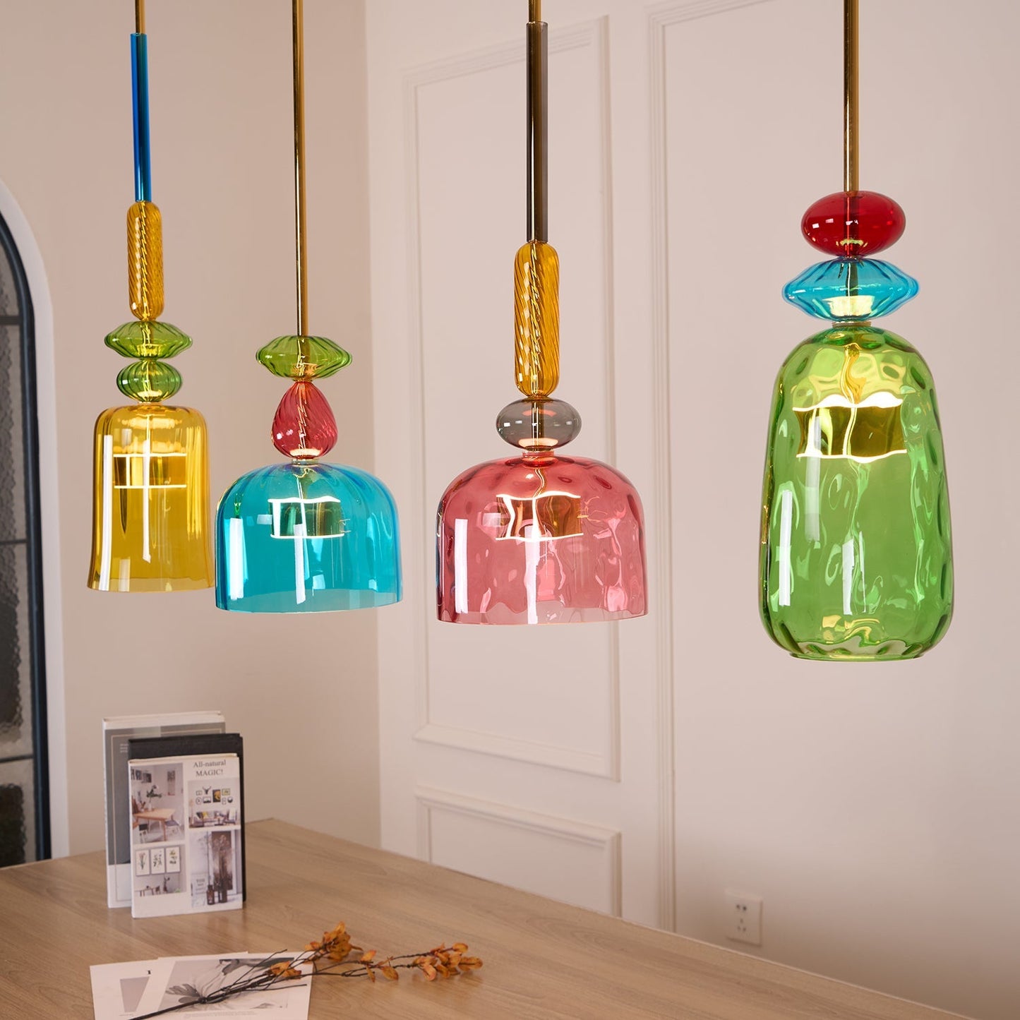 Glazen Hanglamp met Gekleurde Kap – Scandinavisch Verlichtingsdesign met Geïntegreerde LED – Macaron Jar Pendant Light