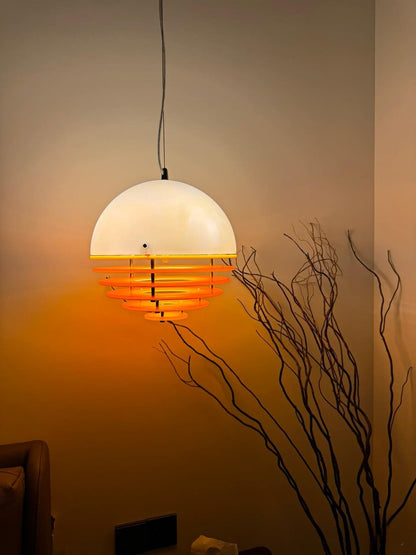 Stijlvolle Hanglamp Bauhaus Design Oranje-Wit Sfeerverlichting voor Moderne Interieurs