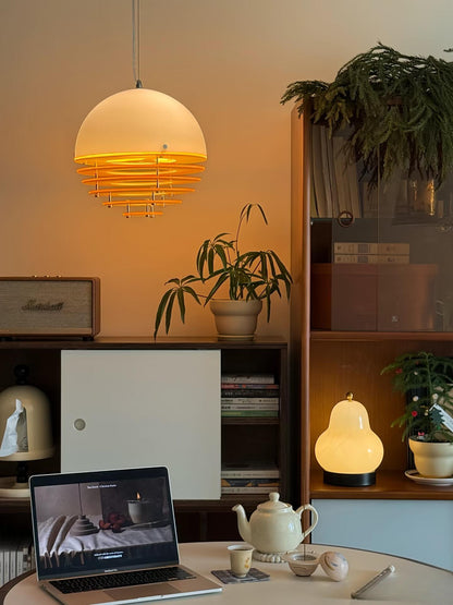 Stijlvolle Hanglamp Bauhaus Design Oranje-Wit Sfeerverlichting voor Moderne Interieurs