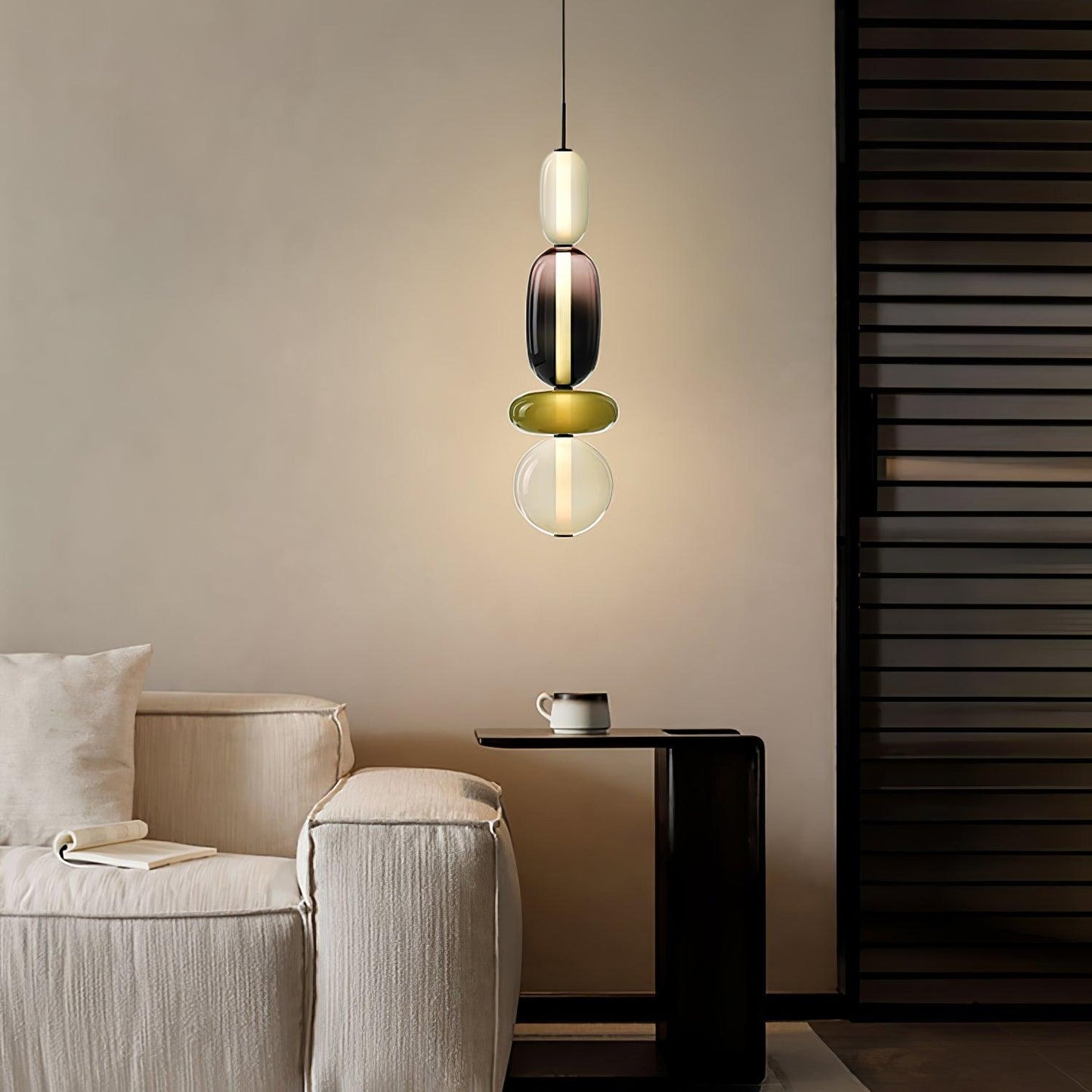 Glazen Hanglamp met Handgeblazen Kappen – Moderne Verlichting met Ambachtelijk Glaswerk