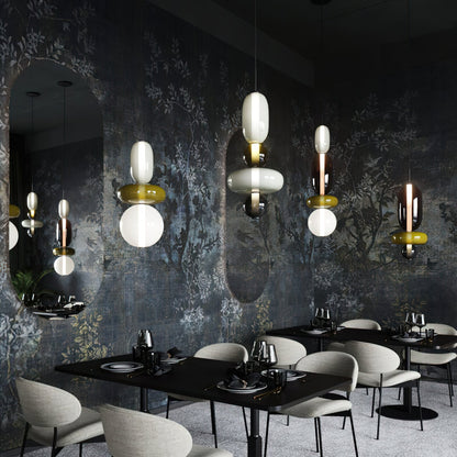 Glazen Hanglamp met Handgeblazen Kappen – Moderne Verlichting met Ambachtelijk Glaswerk