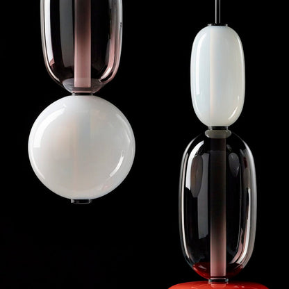 Glazen Hanglamp met Handgeblazen Kappen – Moderne Verlichting met Ambachtelijk Glaswerk