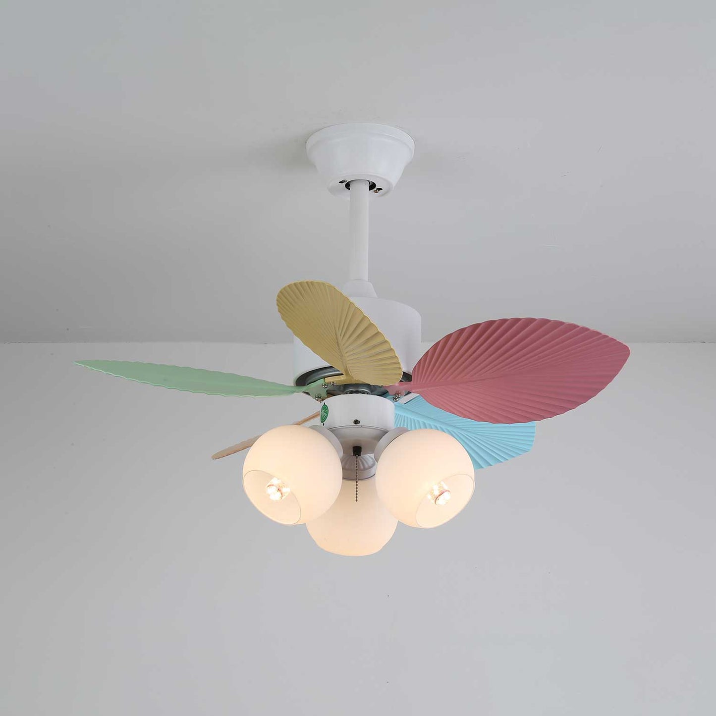 Plafondventilator met gekleurd glaslicht – Ø76cm dimbaar – 6 snelheden incl. afstandsbediening – stille motor – modern design voor woonkamer slaapkamer