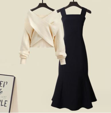 Kruisbrei Set voor Vrouw: Trui en Jurk Combo - StudioMarella