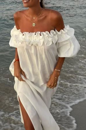 Vrouwelijke Off-the-shoulder Jurk met Ruches en Pofmouwen