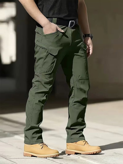 Cargo broek met rekbaar materiaal en meerdere zakken