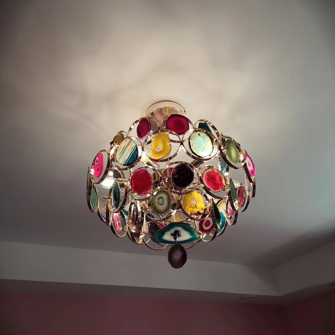 Agaat Kroonluchter – Natuursteen Hanglamp met Goudkleurige Montage – Echt Braziliaans Agaat Verlicht