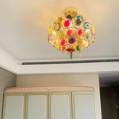 Agaat Kroonluchter – Natuursteen Hanglamp met Goudkleurige Montage – Echt Braziliaans Agaat Verlicht