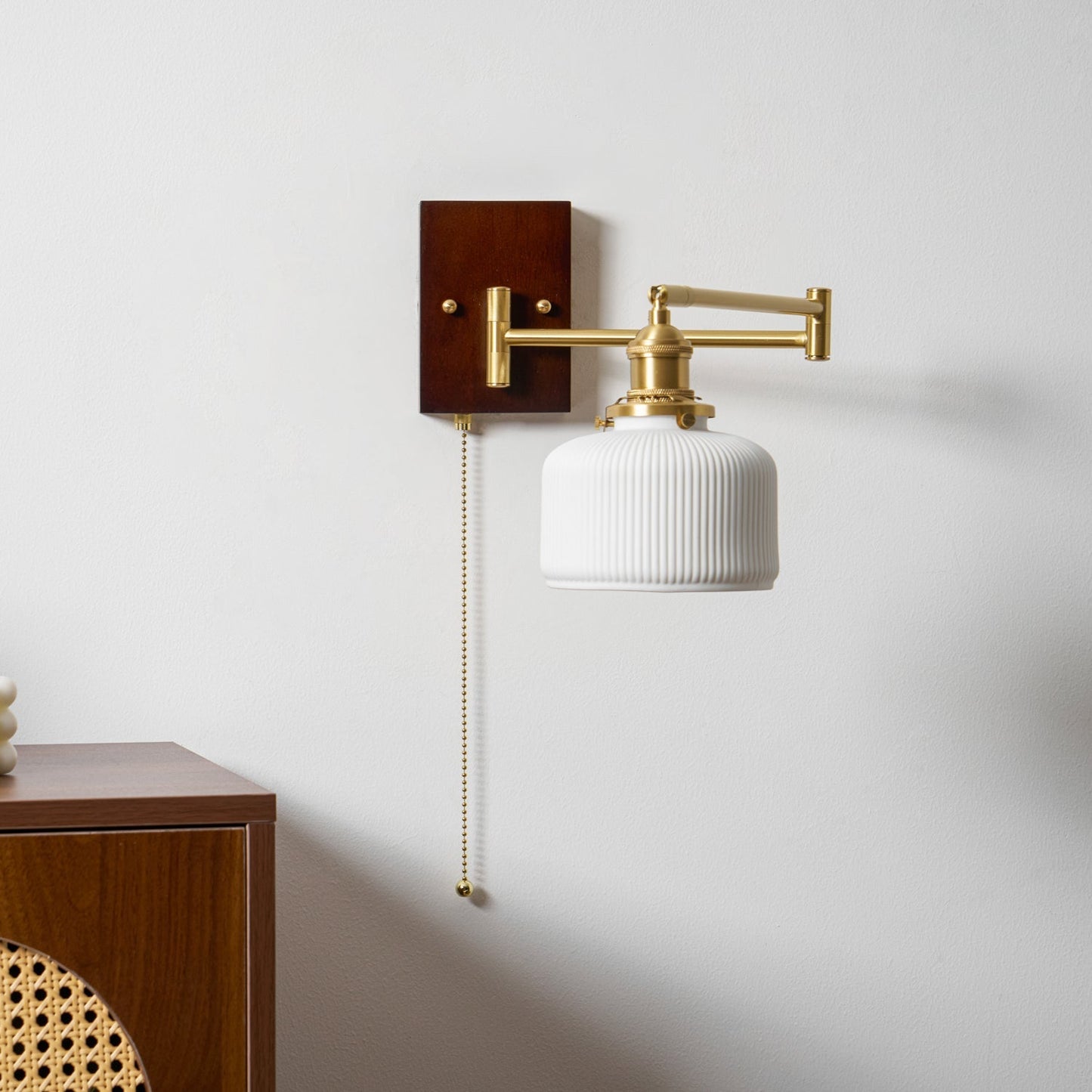Keramische Wandlamp Geometrisch Design – 5 Modellen Messing & Walnoot